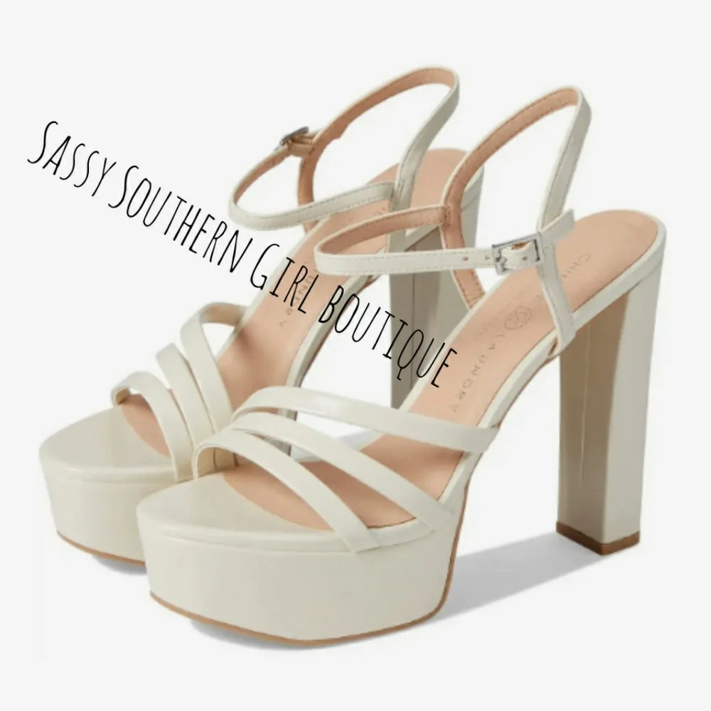 🆕⭐ Chinese Laundry Pearl white chunky platform sandal